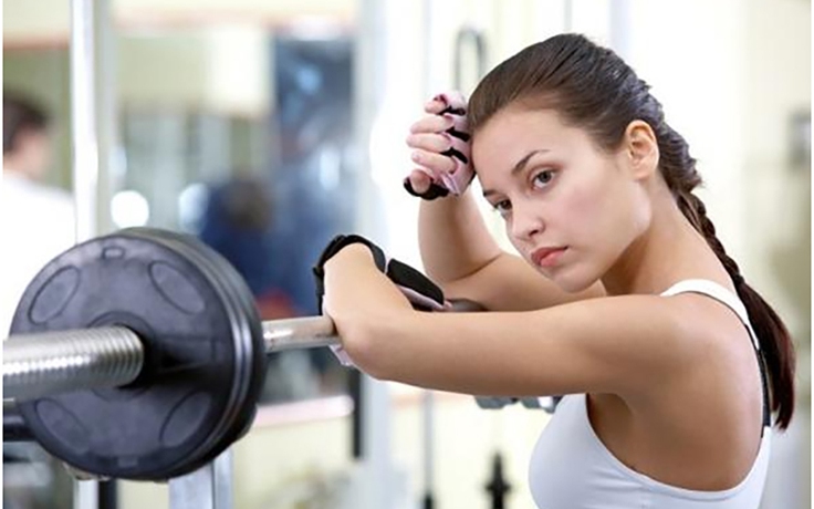 Khi tập gym phải chăm sóc da như thế nào để tránh mụn, đẹp da