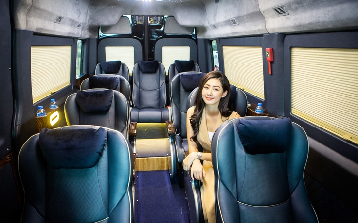 Dasan ra mắt dòng xe Limousine thương mại cao cấp Skybus Solati X Series
