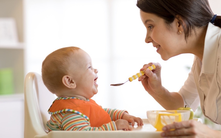 Quy tắc bàn tay cho trẻ ăn dặm: Tất tần tật những điều mẹ cần biết