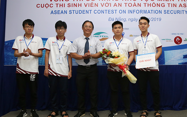 SV Duy Tân Vô địch cuộc thi ‘SV với An toàn thông tin ASEAN 2019’ miền Trung