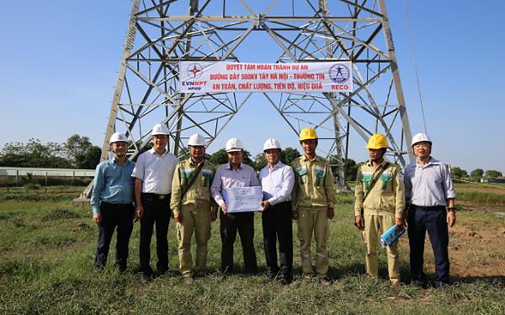 Đẩy nhanh tiến độ thi công dự án đường dây 500kV Tây Hà Nội - Thường Tín