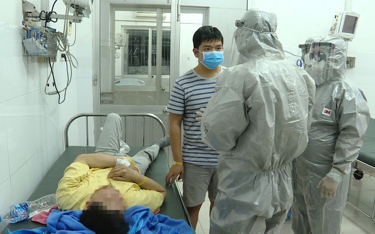 TP.HCM khử trùng, sát khuẩn phương tiện công cộng ngừa lây nhiễm virus corona