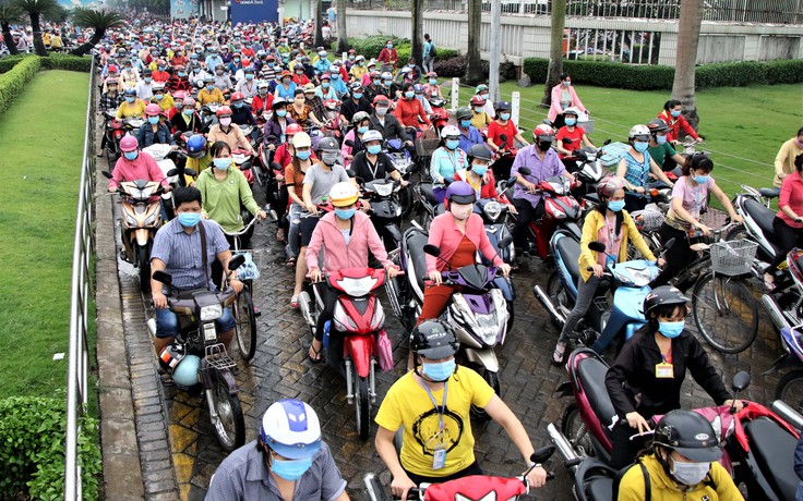 TP.HCM: Công ty PouYuen Việt Nam có F1, hơn 1.100 công nhân tạm thời nghỉ việc