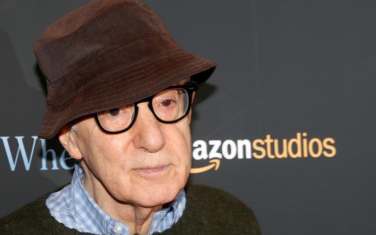 Xuất bản hồi ký của Woody Allen sau thời gian bị xếp xó