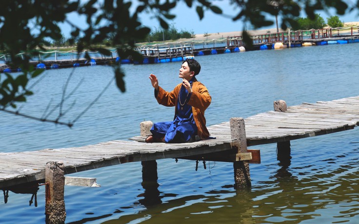Hậu giãn cách, ca sĩ Hùng Thanh ra mắt 5 MV Phật giáo