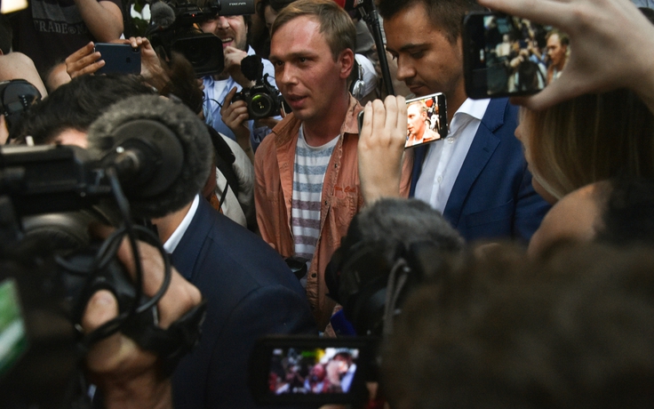 Tổng thống Putin sa thải cảnh sát cấp cao trong vụ bắt giữ nhà báo