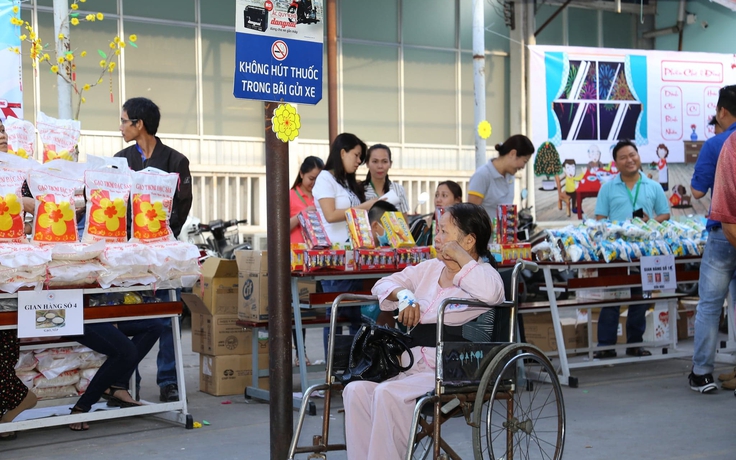 'Phiên chợ 0 đồng' dành cho bệnh nhân nghèo