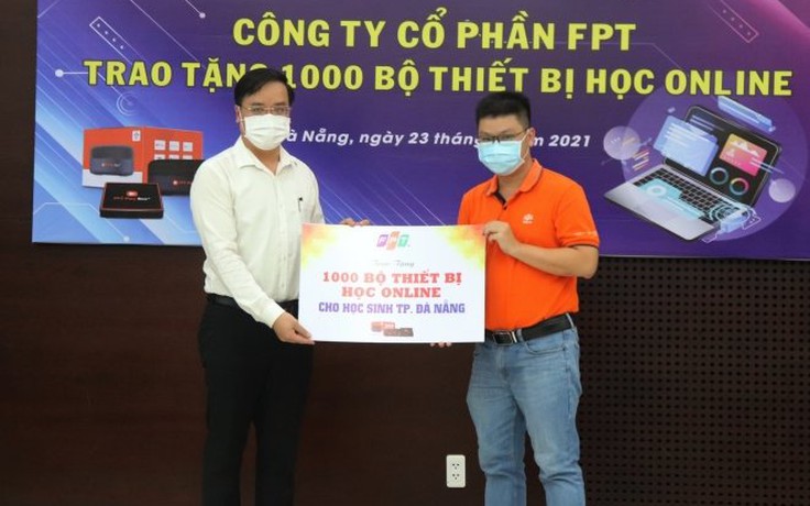 1.000 học sinh nghèo Đà Nẵng được tặng thiết bị học trực tuyến