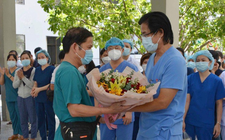 Bệnh viện C Đà Nẵng cử đoàn y bác sĩ thứ 3 chi viện miền Nam