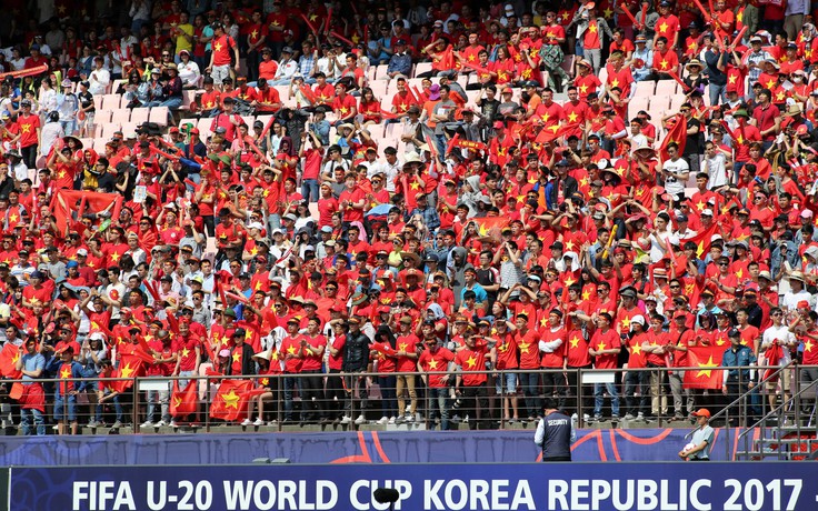 FIFA: 'CĐV Việt Nam gây ấn tượng mạnh ở World Cup U.20'