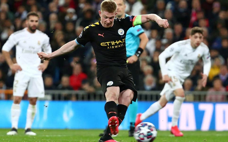 De Bruyne kinh ngạc trước tài “dụng binh” của HLV Guardiola