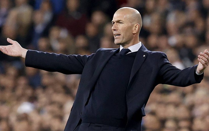 HLV Zidane: “Real chưa bị loại, vẫn còn 90 phút nữa”