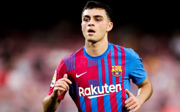 Barcelona lập kỷ lục với điều khoản giữ chân tài năng trẻ Pedri 1 tỉ euro