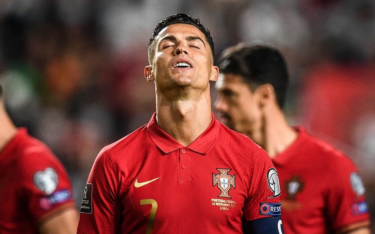 Tình thế khó cho Cristiano Ronaldo và tuyển Bồ Đào Nha ở vòng play-off World Cup 2022