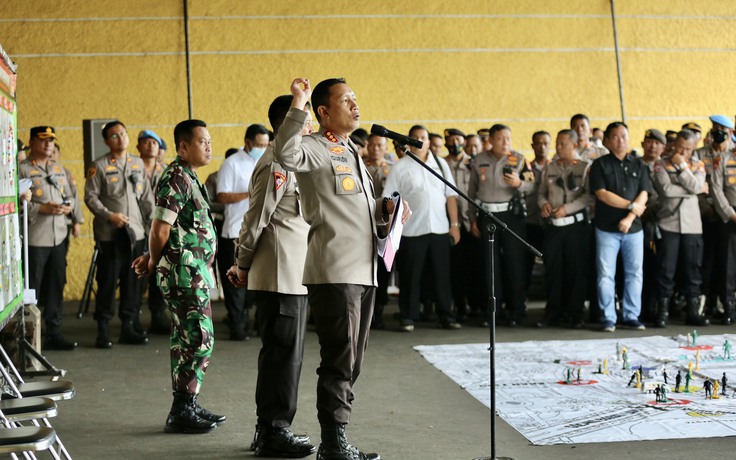 Indonesia điều hàng nghìn cảnh sát chống bạo động, tuyển Việt Nam có luồng đi riêng