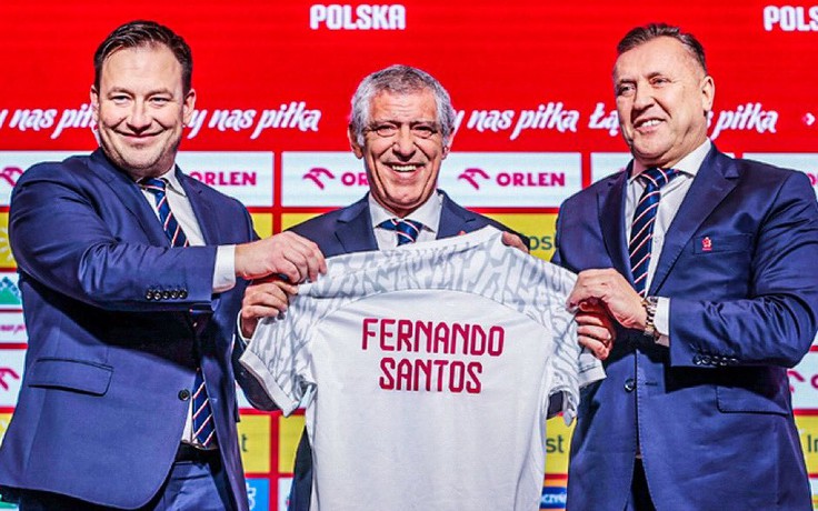 Chia tay Cristiano Ronaldo, HLV Fernando Santos làm thầy Lewandowski ở Ba Lan