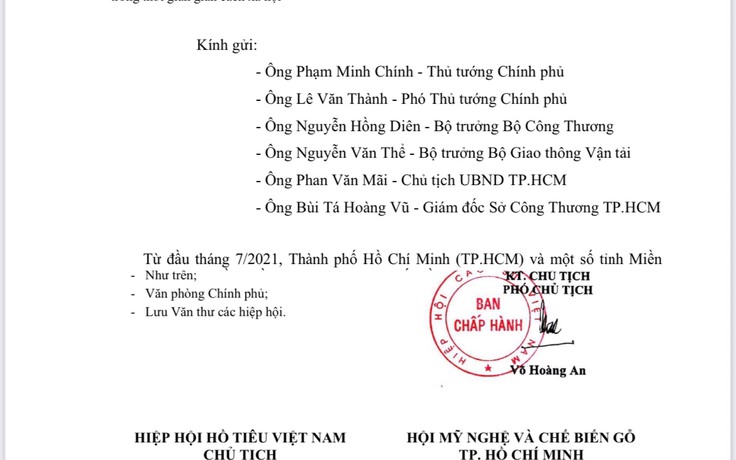 Các Hiệp hội ngành hàng ‘cầu cứu’ Thủ tướng về giấy đi đường tại TP.HCM