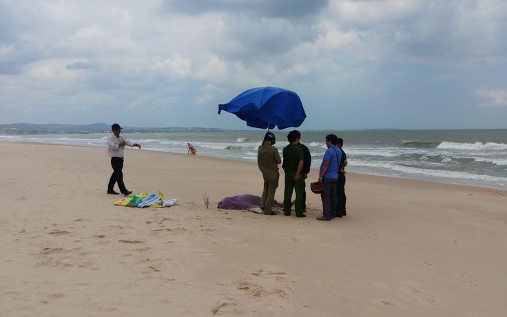 Một du khách Nga tử vong khi tắm biển ở Bình Thuận
