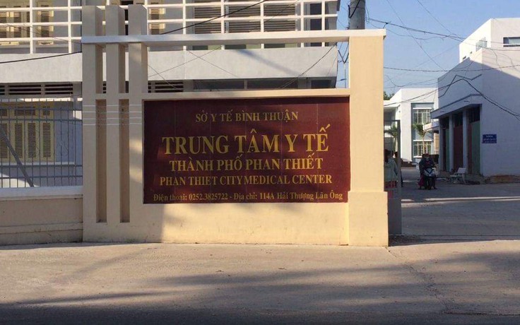 Giám đốc và nguyên Giám đốc TTYT Phan Thiết nộp tiền khắc phục vụ án tham ô