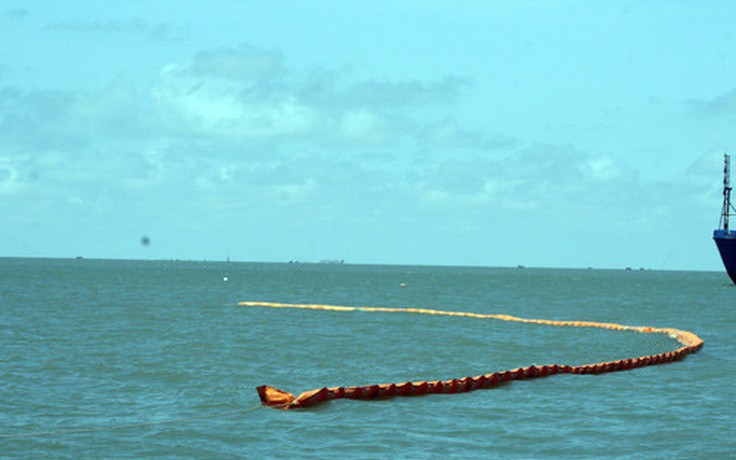 Tàu Xin Hong quốc tịch Panama bị chìm tại vùng biển đảo Phú Quý
