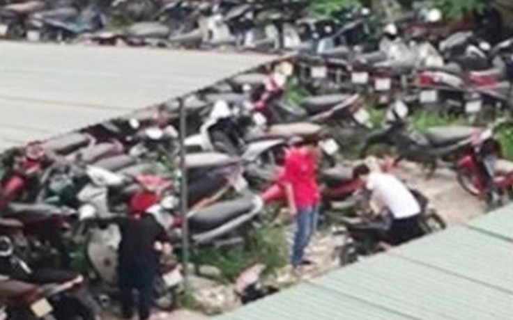 Đề nghị điều tra người đăng clip 'tố CSGT Hà Nội tiếp tay tháo đồ xe vi phạm'