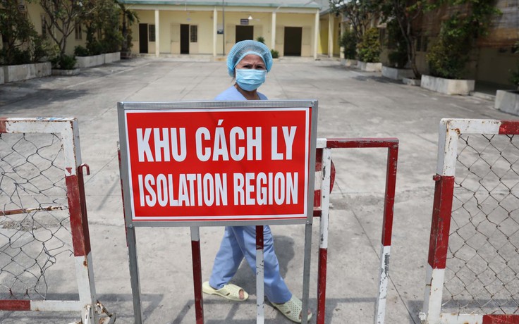 Đề nghị Bộ Tư lệnh hóa học phun khử khuẩn toàn bộ Bệnh viện Bạch Mai