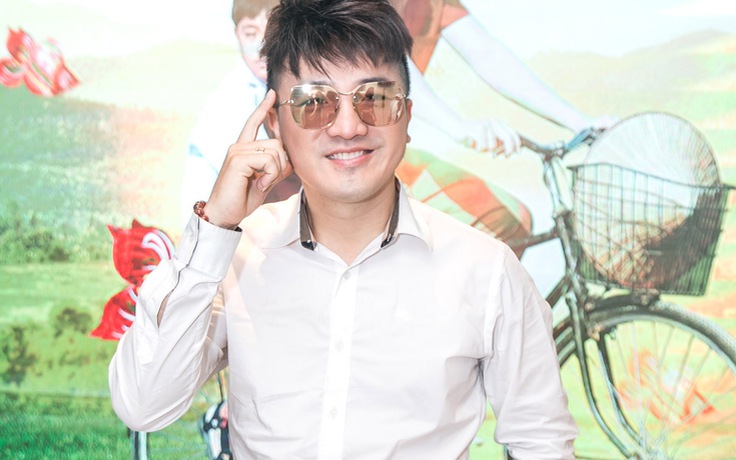 Dương Ngọc Thái: Ai nói ca sĩ hát nhạc hội chợ là ca sĩ nhỏ?