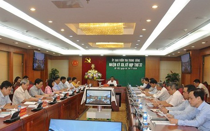 Kỷ luật cảnh cáo 2 nguyên Phó chủ tịch tỉnh Đắk Nông
