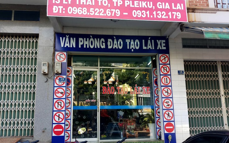 Kỷ luật cán bộ mở văn phòng đào tạo lái xe tại Gia Lai