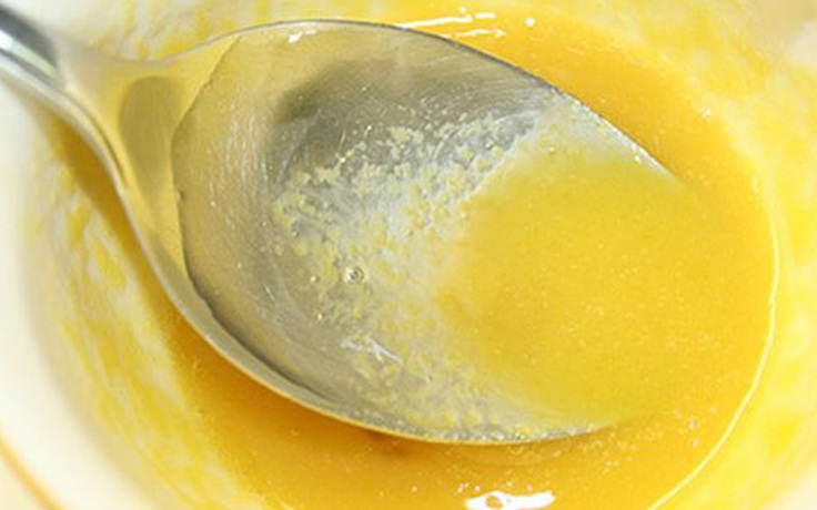 Da trắng không tì vết với 4 mặt nạ quả quất