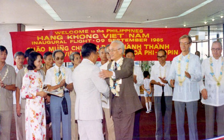 Johnathan Hạnh Nguyễn - Người đi mở đường bay: Tại sao lại là Johnathan Hạnh Nguyễn ?