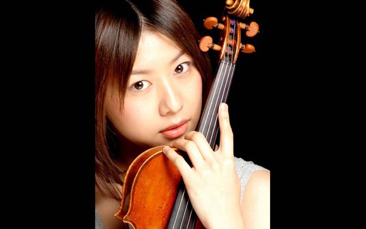 Nghệ sĩ violin Nhật Bản Matsuda Lina trình diễn tại Hà Nội