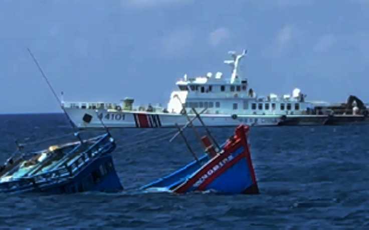 Trao công hàm phản đối tàu hải cảnh Trung Quốc xua đuổi tàu cá ở Hoàng Sa