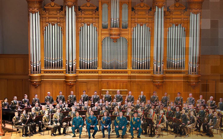 Dàn nhạc Lực lượng vệ binh quốc gia Nga biểu diễn tại Việt Nam