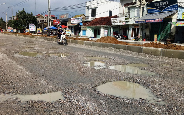 Hơn 1 năm, không làm xong 480 m đường nội thị