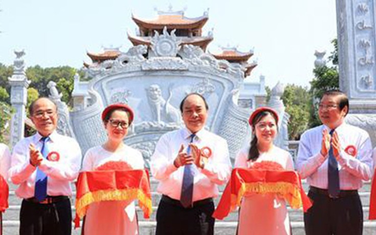 Khánh thành đền thờ gia tiên Chủ tịch Hồ Chí Minh