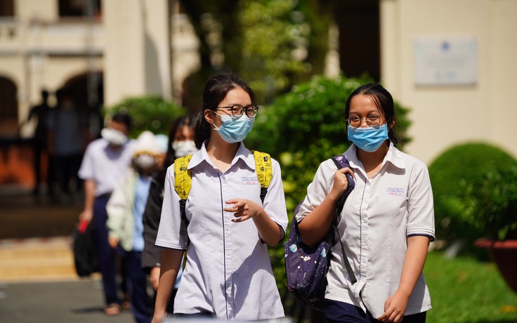 Tăng chỉ tiêu xét điểm thi tốt nghiệp, điểm chuẩn đại học có giảm nhiệt ?