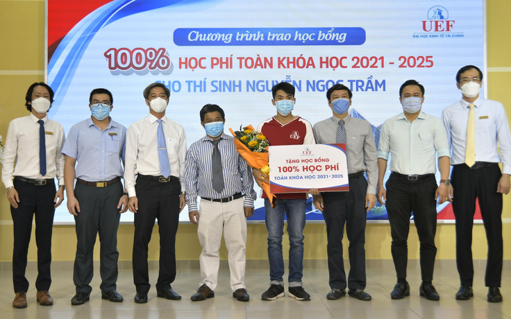 Cậu học trò không nơi nương tựa được học đại học miễn phí