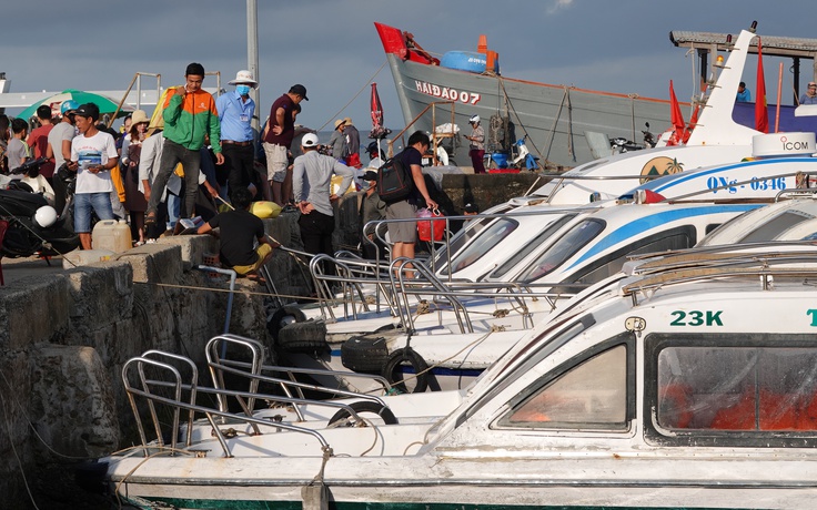 Cần làm gì để tránh thảm nạn du lịch đường thủy ?: Tổng rà soát hoạt động tàu, ca nô du lịch
