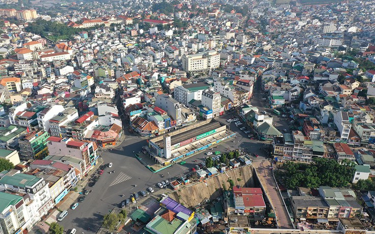 Lãng phí nguồn lực, hệ lụy tham nhũng tiêu cực