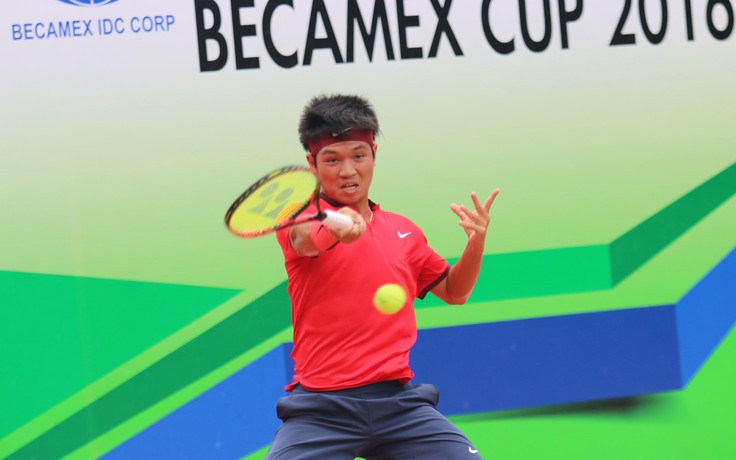 'Thần may mắn' mỉm cười với Hoàng Thiên tại giải quần vợt nhà nghề Indonesia