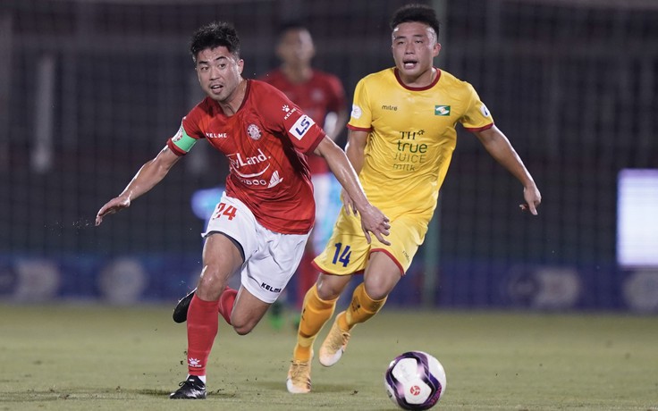 Kết quả bóng đá CLB TP.HCM 3-0 SLNA: Lee Nguyễn 'giải cứu' thầy Polking thành công!