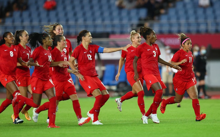 Kết quả tứ kết bóng đá nữ Olympic, Brazil 0-0 (luân lưu 3-4) Canada: Vũ điệu samba gục ngã trên chấm 11m