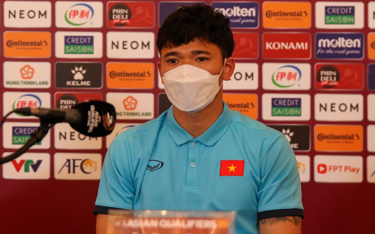 Nguyên Mạnh: tuyển Việt Nam quyết thắng Oman làm quà tặng người hâm mộ Nguyên Mạnh: tuyển Việt Nam quyết thắng Oman làm quà tặng người hâm mộ