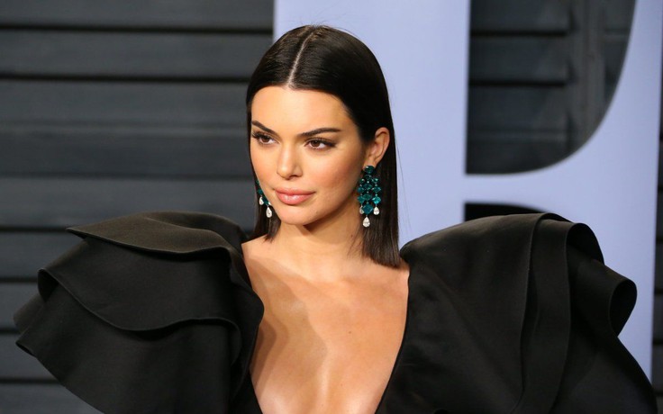 Chớ coi thường Kendall Jenner