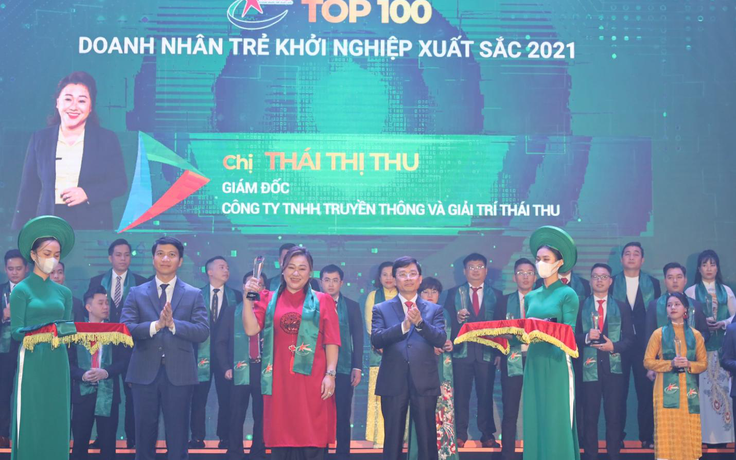 CEO Thái Thu nhận giải thưởng Top 100 Doanh nhân trẻ khởi nghiệp xuất sắc 2021