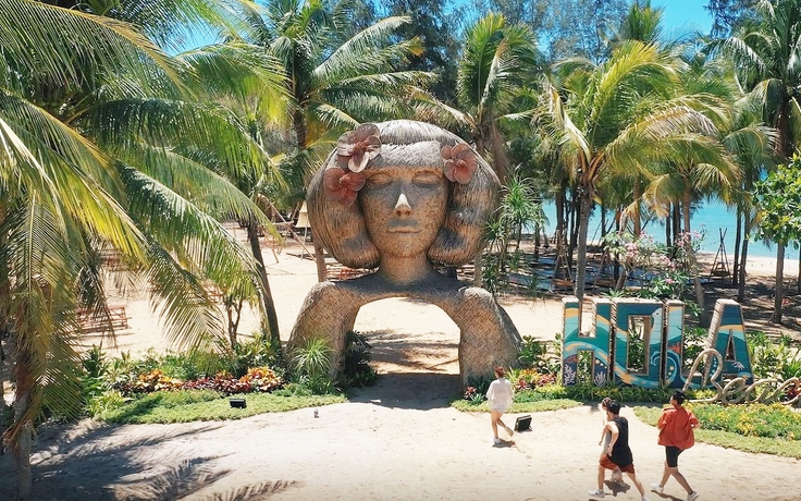 Khai trương Hola Beach, Thanh Long Bay cùng Bình Thuận chào đón mùa hè rực rỡ