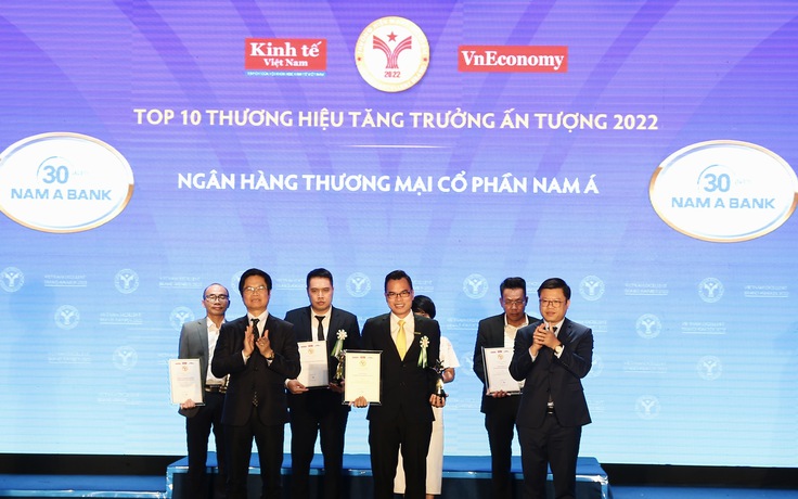 Nam A Bank - Top 10 thương hiệu tăng trưởng ấn tượng 2022