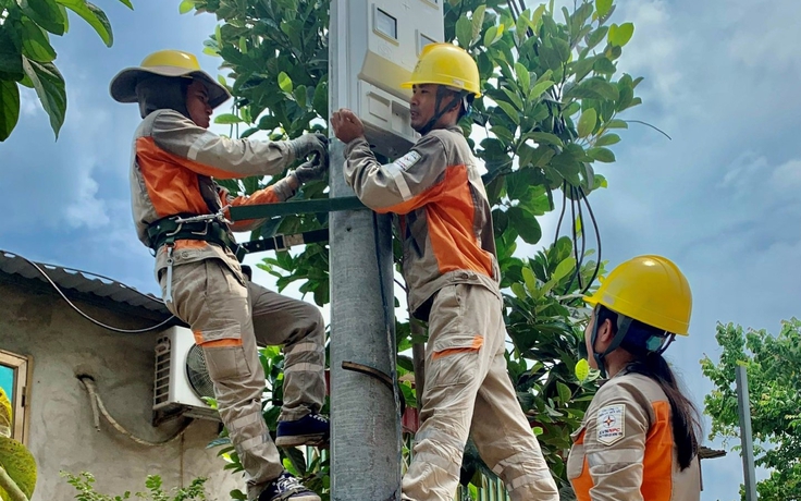 EVNNPC tăng cường giám sát, phúc tra phản ánh của khách hàng