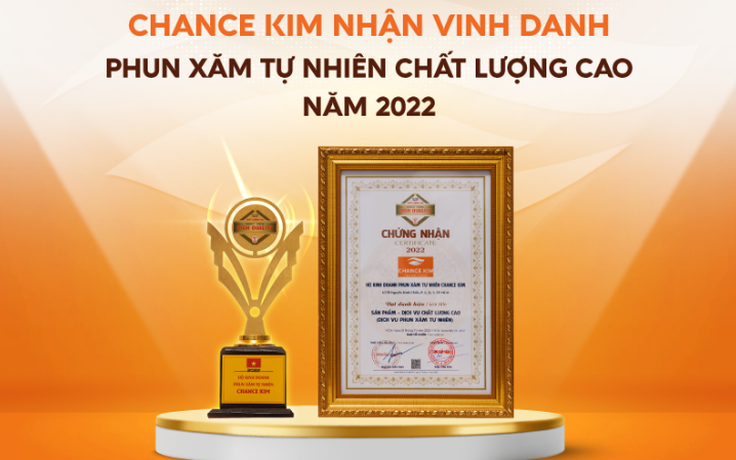 Phun xăm tự nhiên Chance Kim nhận giải ‘Phun xăm tự nhiên Chất lượng cao 2022’